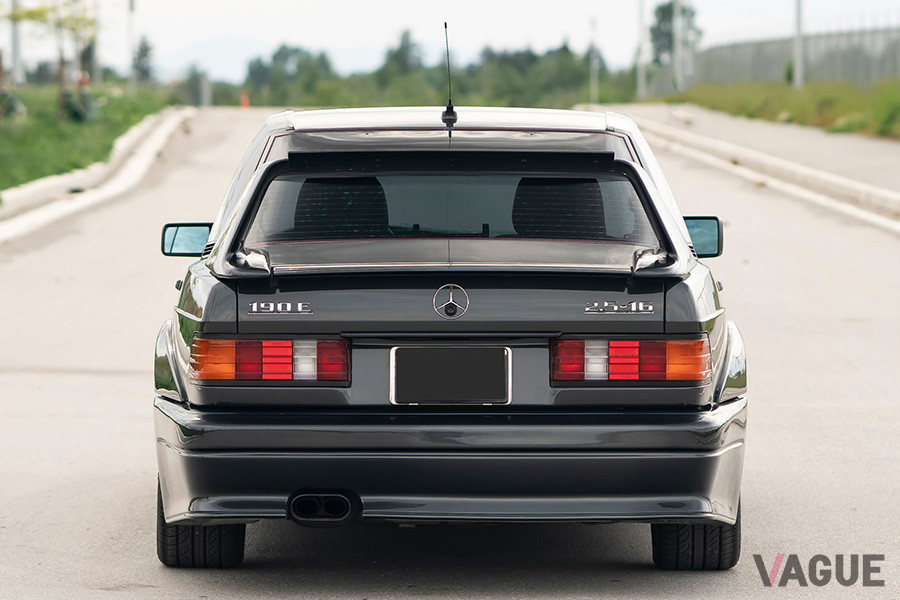 「190E 2.5-16エボリューション2」のエアロパーツは、その後の国産チューニング・カスタムカーに大きな影響を及ぼした（C）2020 Courtesy of RM Sotheby's