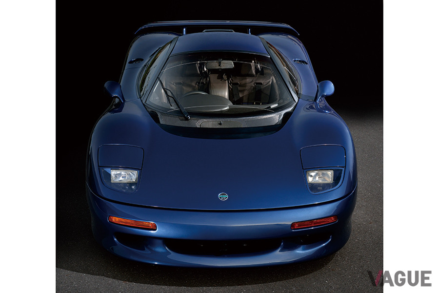 ジャガー「XJR-9」ベースのロードカーを造る、という途方もない企画から生まれたジャガー「XJR-15」