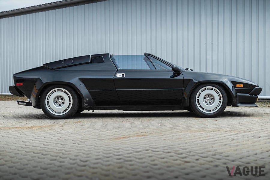 上限を超えた6万6000ユーロ（約797万円）で落札された、1986年型ランボルギーニ・ジャルパ（C）2020 Courtesy of RM Sotheby's