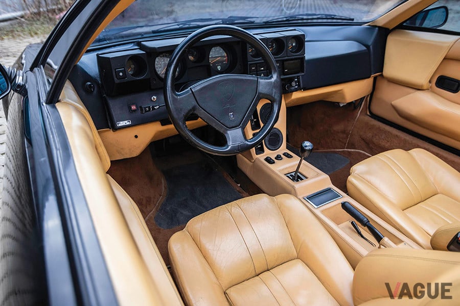 上限を超えた6万6000ユーロ（約797万円）で落札された、1986年型ランボルギーニ・ジャルパ（C）2020 Courtesy of RM Sotheby's