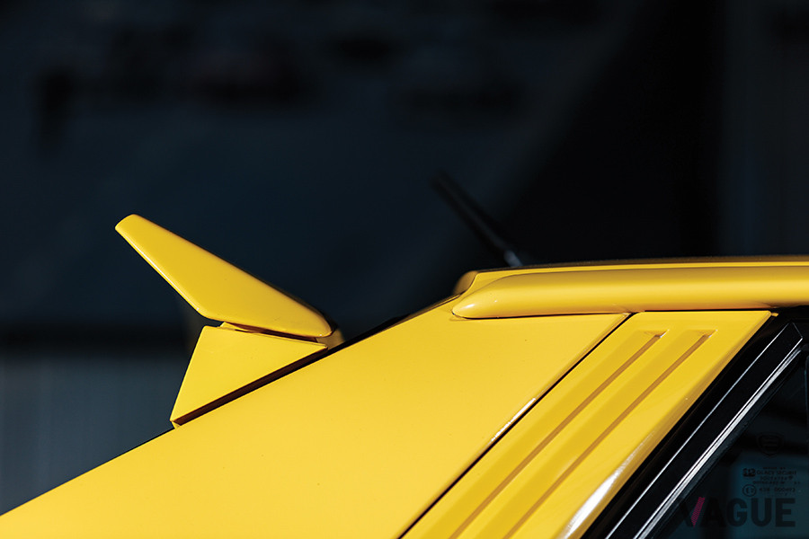 ルーフのリアエンドに装着されたリアスポイラーが大迫力だった（C）2020 Courtesy of RM Sotheby's