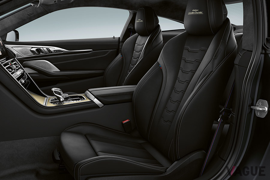 BMW「M850i xDriveエディション・ゴールデン・サンダー」の内装