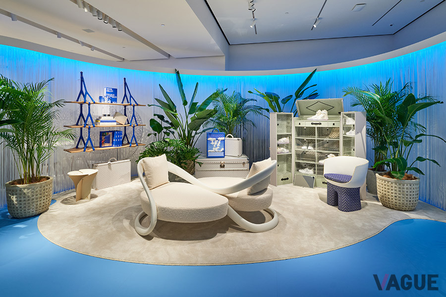 2階マルチスペースには、オブジェ・ノマド・コレクションが展示されていた。右にあるのが「タイガラマ アンターティカ スニーカートランク」