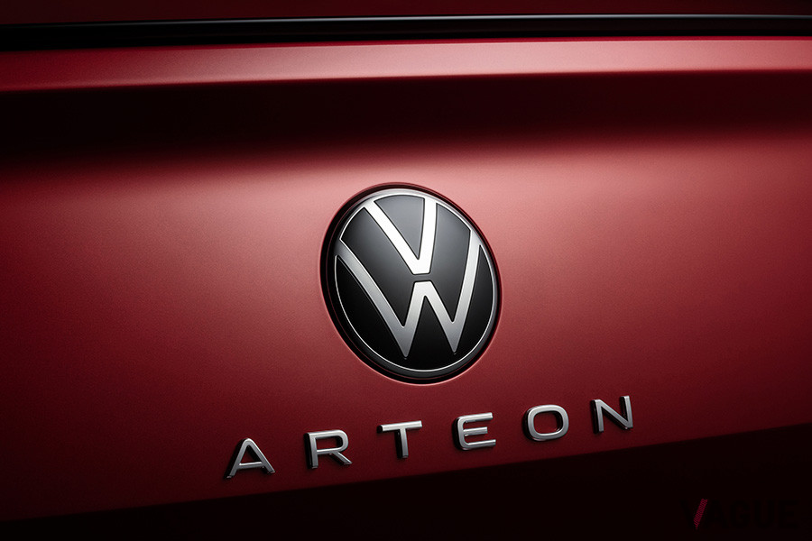 VW改良新型「アルテオン」R-Line