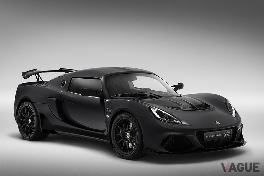 ロータスの限定車、「エキシージ スポーツ410 20thアニバーサリーエディション」。ボディカラーはモータースポーツブラック