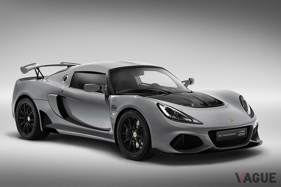 ロータスの限定車、「エキシージ スポーツ410 20thアニバーサリーエディション」。ボディカラーはアークティックシルバー