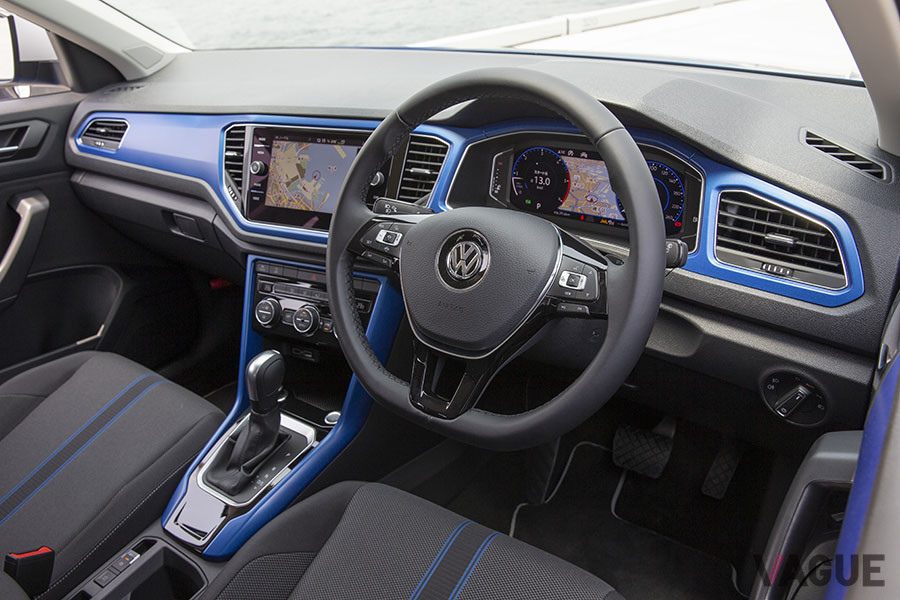 VW「Tロック」スタイルデザインパッケージのインパネ