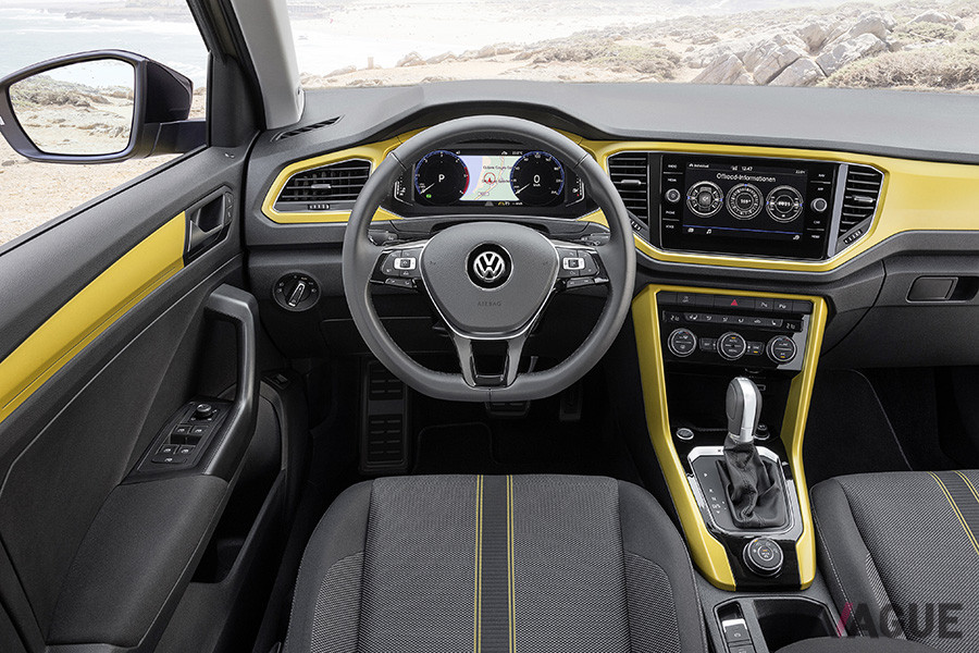 VWのニューモデル「Tロック」のインパネ