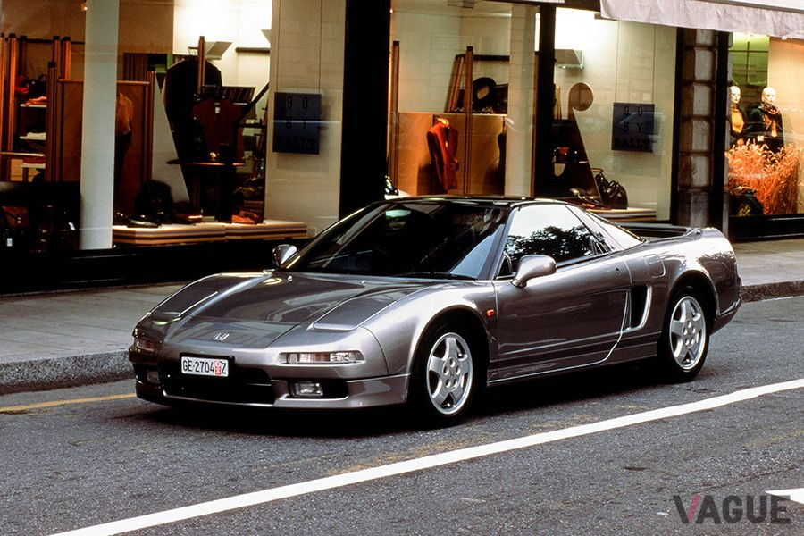 1990年発売のホンダ初代「NSX」