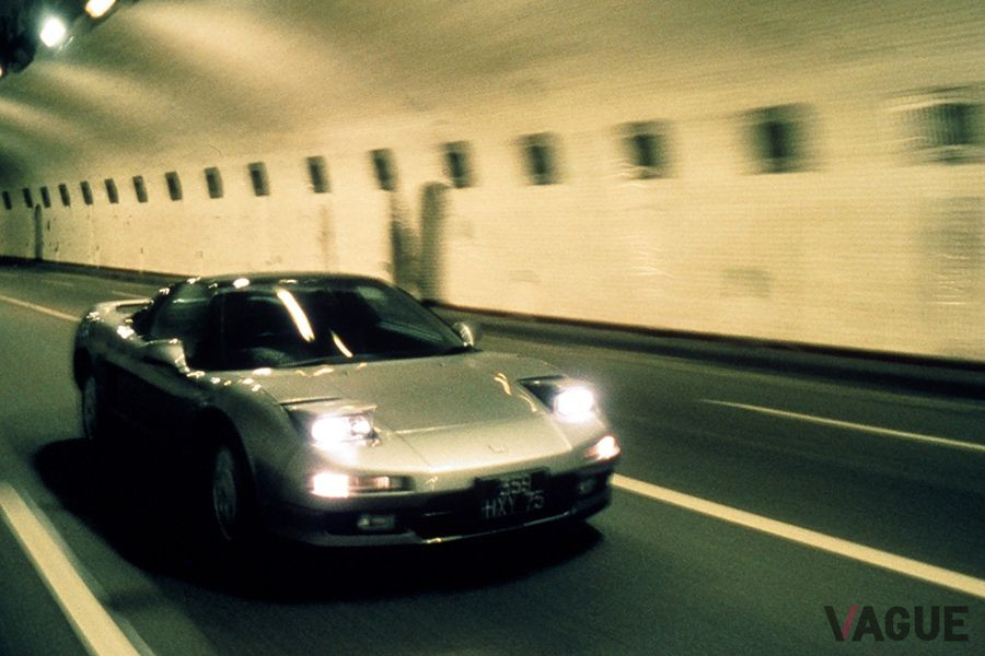 1990年発売のホンダ初代「NSX」