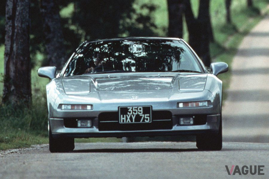 1990年発売のホンダ初代「NSX」
