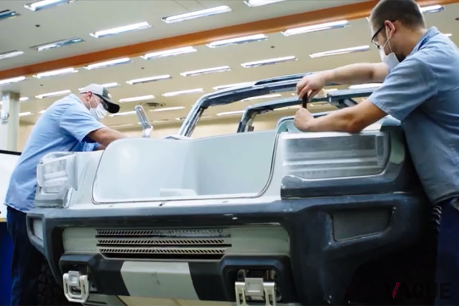 開発中のハマーEV