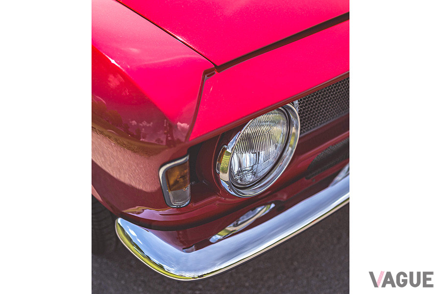 いわゆる「段付き」とよばれる「ジュリア・スプリント・GTAストラダーレ」（C）2020 Courtesy of RM Sotheby's