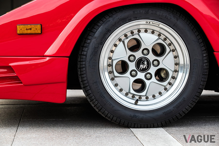 OZ製の15インチホイールもグッドコンディション（C）2020 Courtesy of RM Sotheby's