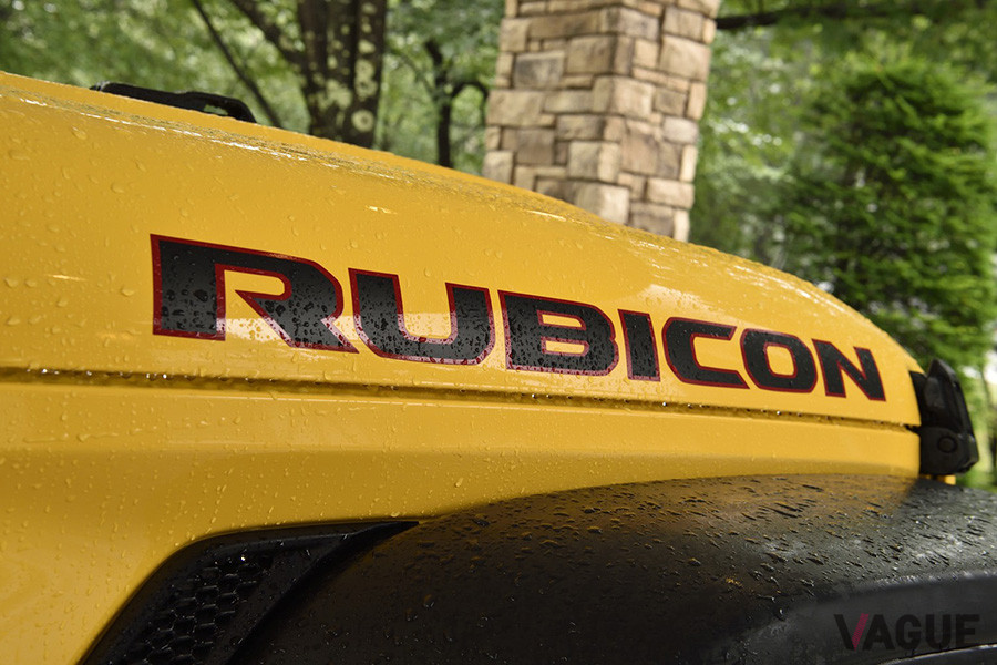 ヘラヤライエローは、60台限定で車両価格589万円（消費税込）で販売された