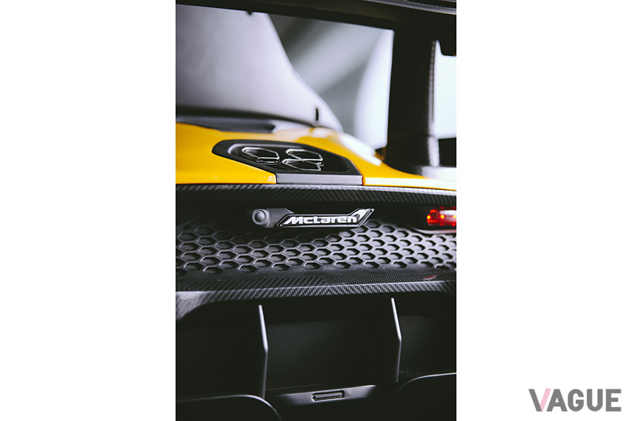 正真正銘の「Maclaren」エンブレムを装着