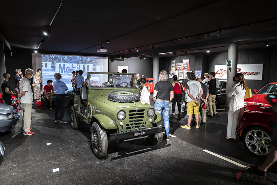 1951年の「AR51マッタ」は、1900ccエンジン搭載のオフロード車