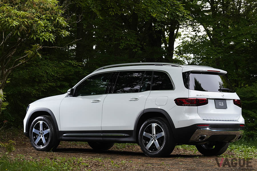 7シーターのコンパクトSUV、メルセデス・ベンツ「GLB」。2020年6月にニューモデルとして日本に上陸した