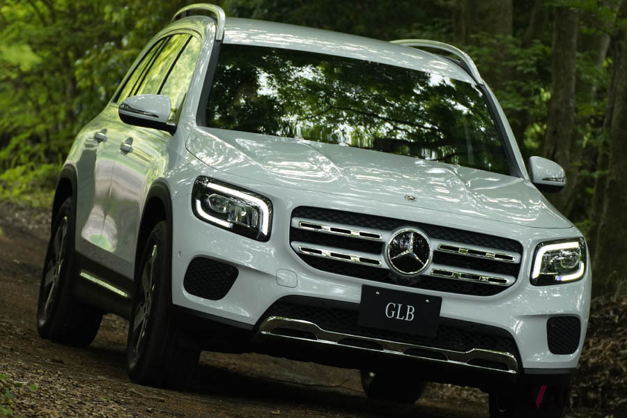 7シーターのコンパクトSUV、メルセデス・ベンツ「GLB」。2020年6月にニューモデルとして日本に上陸した