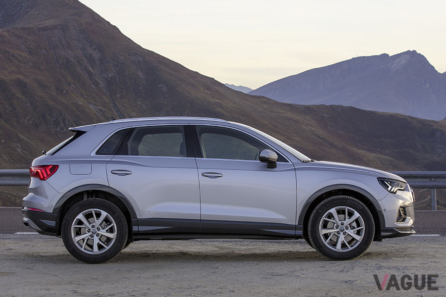 2020年7月にフルモデルチェンジを果たし2代目に進化したアウディ新型「Q3」