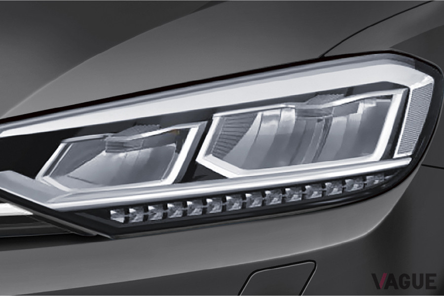 VW「ゴルフ トゥーランTSIコンフォートラインリミテッド」。LEDヘッドライト