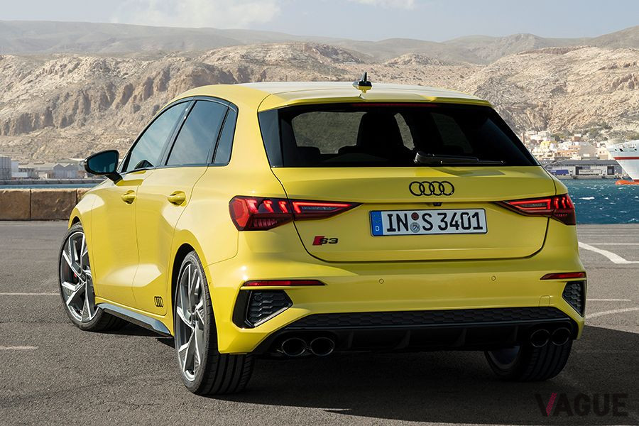 アウディ新型「S3スポーツバック」