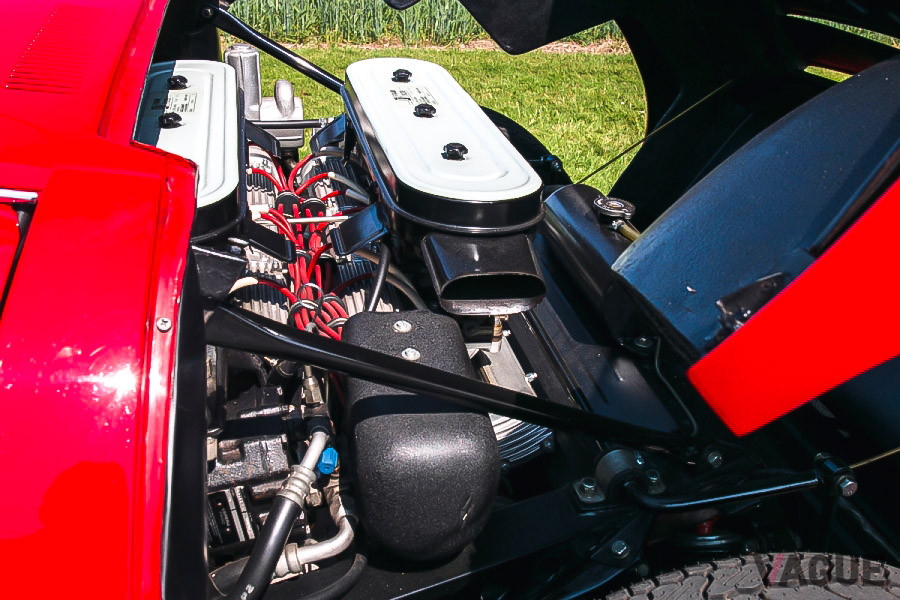 右ハンドル仕様の1972年型ランボルギーニ「ミウラP400SV」は、191万2500ポンド（邦貨換算約2億6490万円）で落札（C）SILVERSTONE AUCTIONS