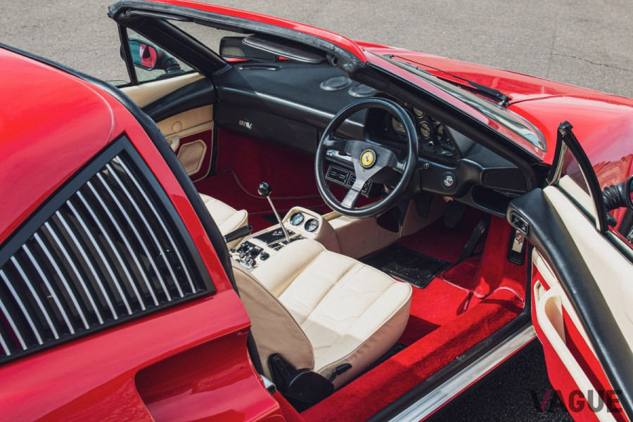 1985年型フェラーリ「308GTSクワトロヴァルヴォレ」は、6万6375ポンド（邦貨換算約920万円）で落札（C）SILVERSTONE AUCTIONS