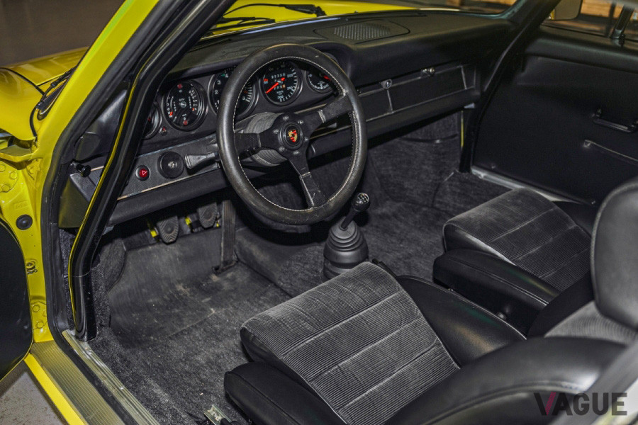 1973年型ポルシェ「911 2.7RSツーリング」は、42万5000ポンド（邦貨換算約5885万円）で落札（C）SILVERSTONE AUCTIONS