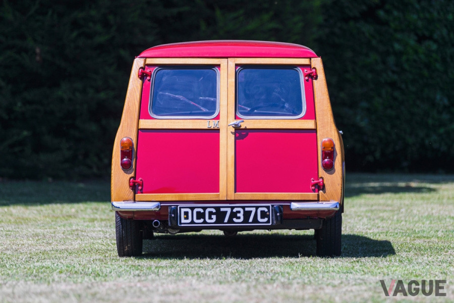 元マウントバッテン卿の1965年式ミニ「トラヴェラー」は、約328万円で落札（C）SILVERSTONE AUCTIONS