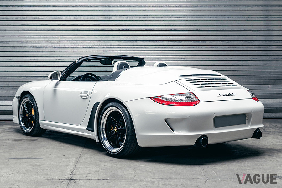 ポルシェ997型「911スピードスター」（2011年式）は、予想落札価格の25万−30万ユーロ（邦貨換算約3075万円−3690万円）に達しなかった