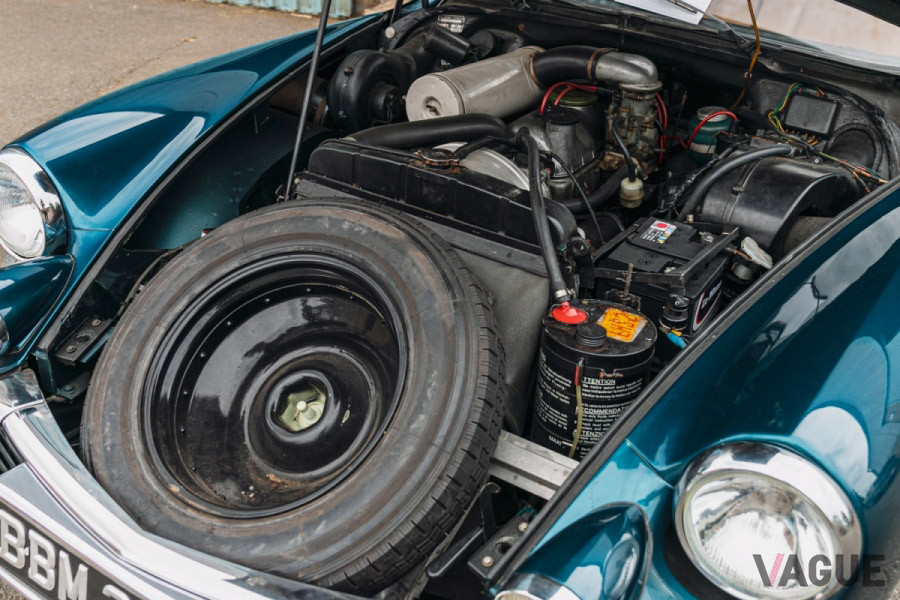 14万8500ポンド（邦貨換算約2060万円）で落札されたシトロエン「DS19M デカポタブル coachwork by アンリ・シャプロン」（C）SILVERSTONE AUCTIONS