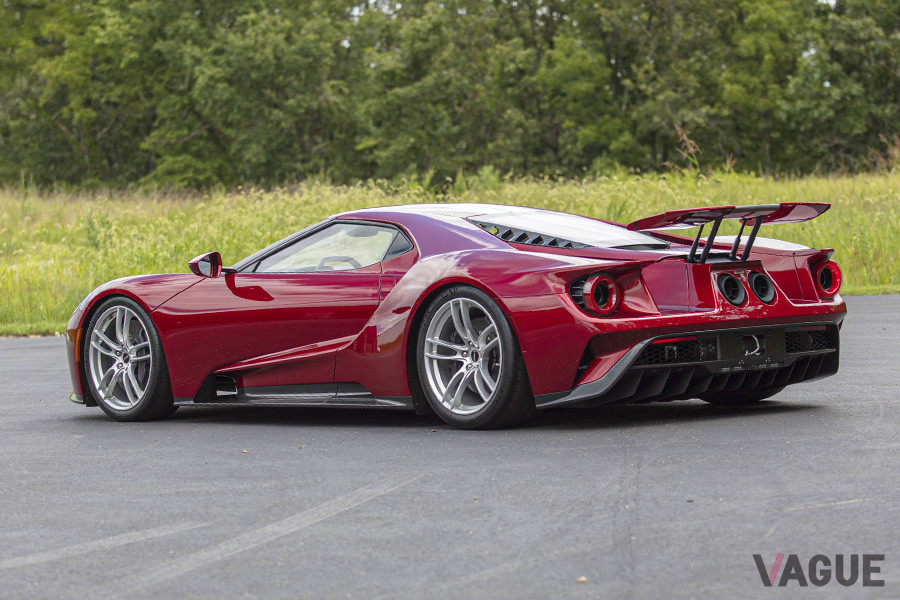 2017年式フォード「GT」は、85万8000ドル（邦貨換算約9060万円）で落札（C）2020 Courtesy of RM Sotheby's