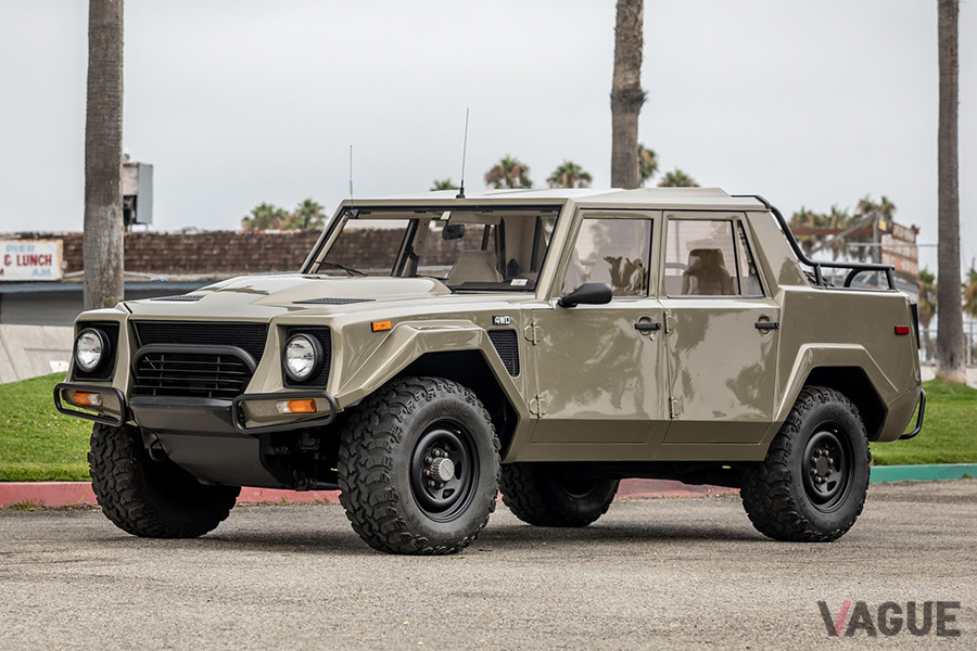 約2900万円で落札された1989年式ランボルギーニ「カウンタック25thアニバーサリー」（C）2020 Courtesy of RM Sotheby's