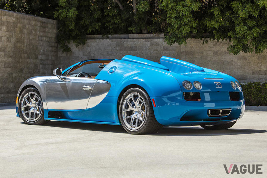 約1億8500万円で落札された、2014年式ブガッティ「ヴェイロン16.4 グランスポーツ・ヴィテッセ・メオ・コスタンティーニ」（C）Bonhams