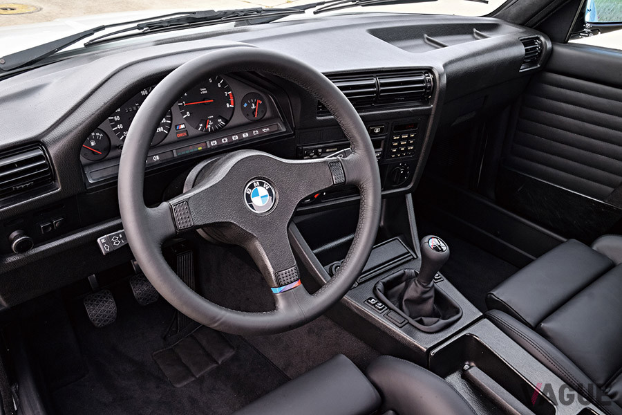 E30 Ｍ3ピックアップのコックピット