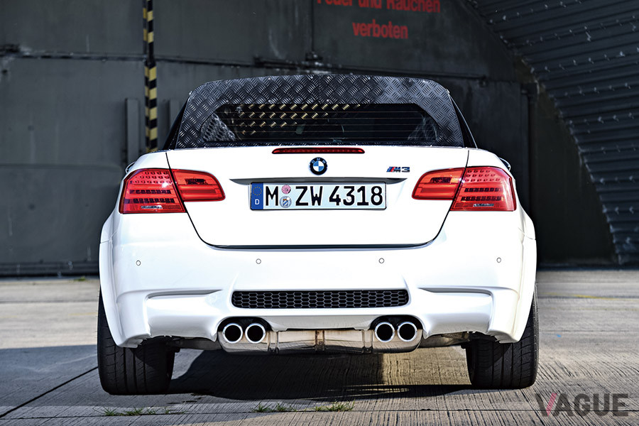 E93 M3カブリオレをピックアップ化し、4リッターV8のS65B40エンジンを搭載した第4世代M3のピックアップ