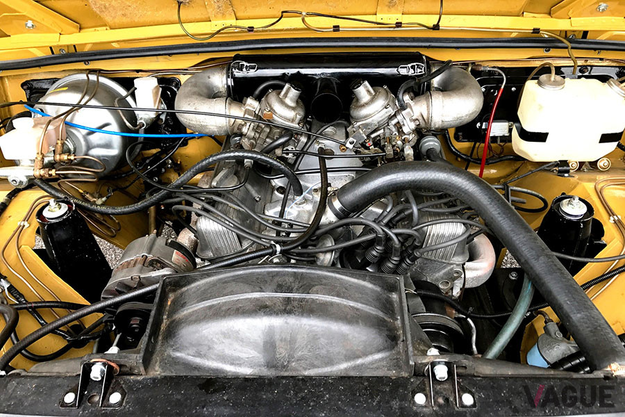 軽合金製3.5リッターV型8気筒OHVエンジン