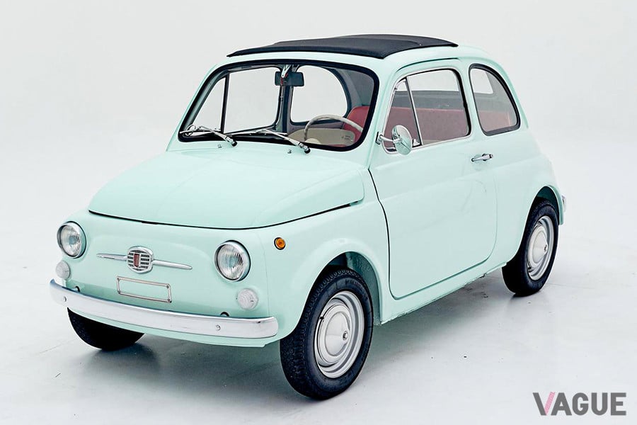1957年から1975年に製造されたチンクエチェント・クラシケをレストアし、電気自動車として蘇った「FIAT 500 ev」