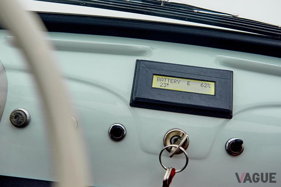 バッテリーの残量などをモニタリングできる