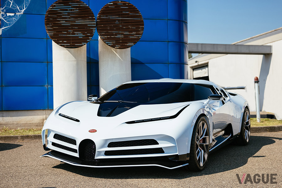 「EB110」を現代的に解釈した「チェントディチエ」
