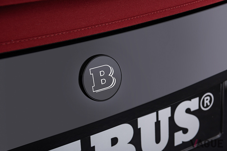 テールに「B」のエンブレム