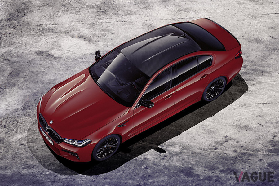 ルーフは、E46型Ｍ3 CSLから採用されたカーボンルーフとなる