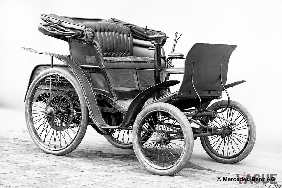 1896年登場の「ベンツ・コンフォータブル（2.75ps）」。本革シートが採用されている(c)DAIMLER AG