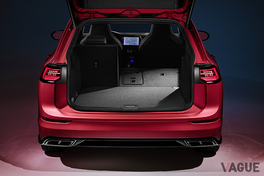 VW新型「ゴルフヴァリアント」のラゲッジルーム