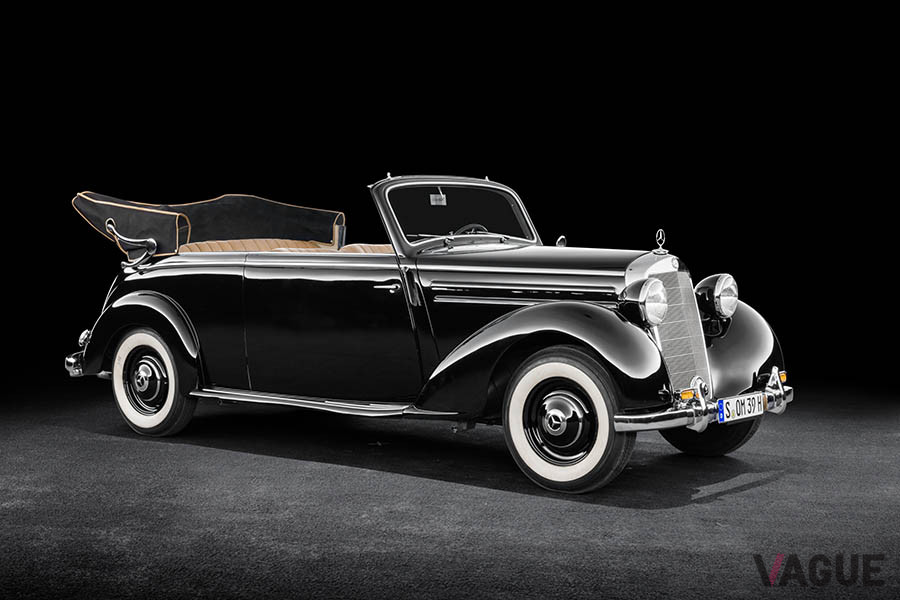 1947年から1955年に販売されたW136／W191型。写真はメルセデス・ベンツ「170SカブリオレB」