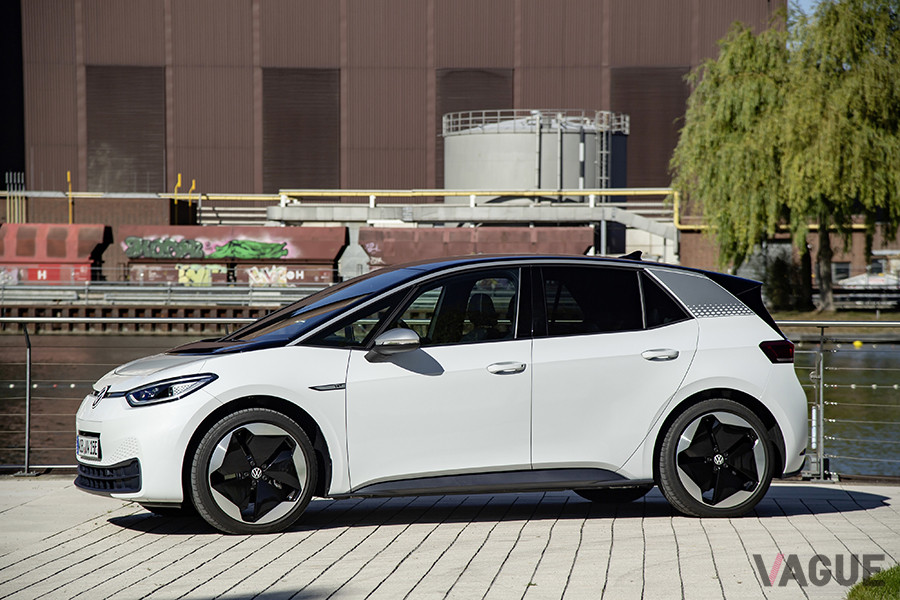 ブリヂストンのタイヤ新基盤技術「エンライトン」を採用した新車装着タイヤを装着するVWの電気自動車「ID.3」
