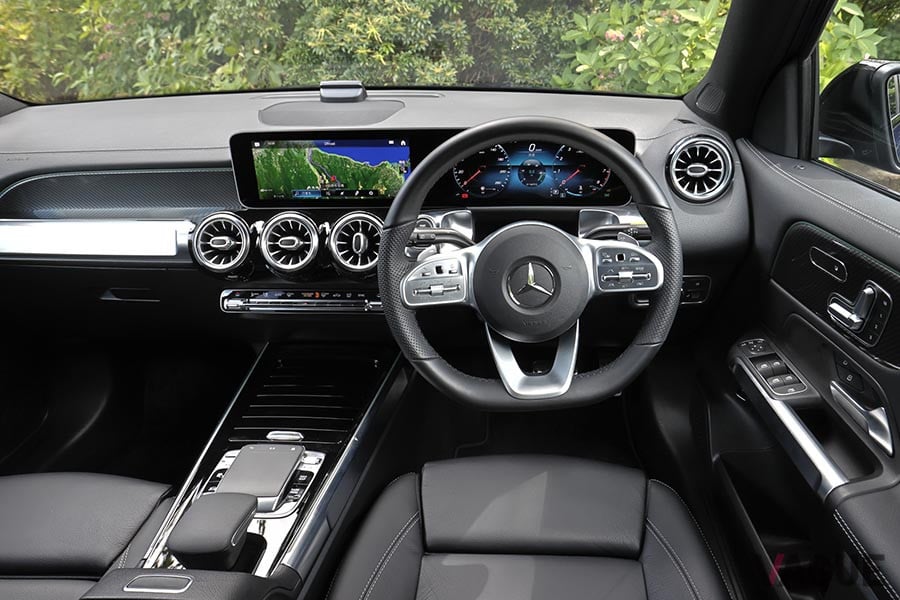 メルセデス・ベンツ「GLB250」のインパネ