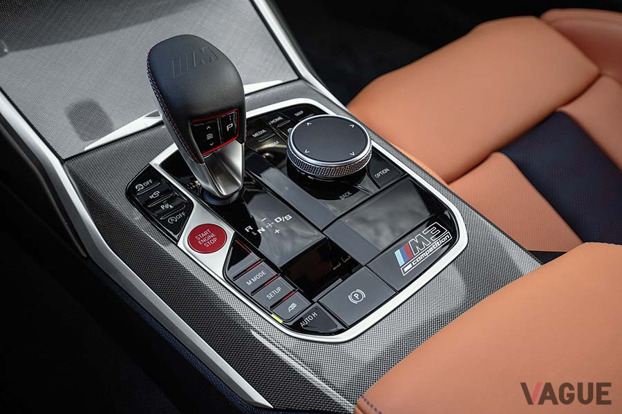 BMW新型「M3セダン コンペティション」のシフトセレクター