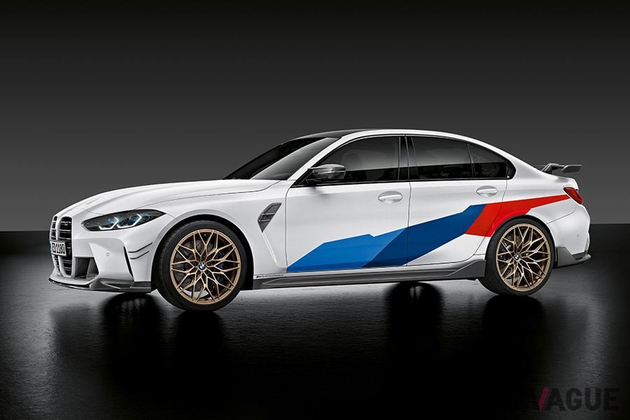 オプションのMパフォーマンスパーツを装着したBMW新型「M3セダン」
